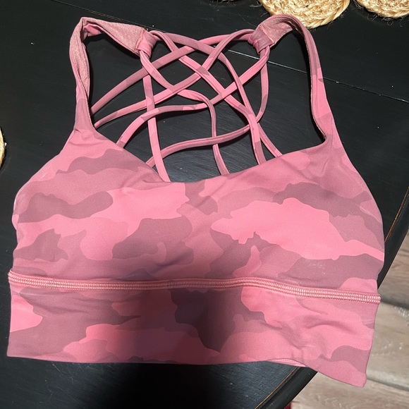 Lululemon sports bra - Picture 2 of 4